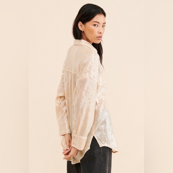 NWOT Anthropologie Pilot Sequin Shine Shirt M - Picture 2 of 11
